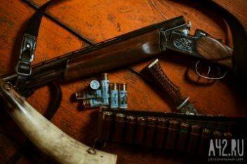 В Кузбассе ФСБ пресекло незаконный оборот оружия и боеприпасов