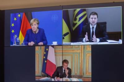 Зеленский обсудил урегулирование в Донбассе с Меркель и Макроном
