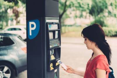 Оплатить парковку в Центральном районе водители смогут с 12 октября