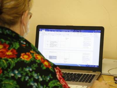 Петербургская учительница осталась без работы из-за блога о секс-просвете