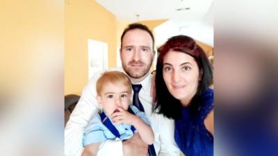 Двухлетний Якоб был без маски: семью не пустили на борт самолета Lufthansa