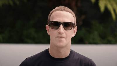 ФСБ может отнести «умные» очки от Facebook и Ray-Ban к шпионским устройствам