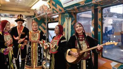 Посвященный Башкирии поезд запустили в «красной» линии московского метро