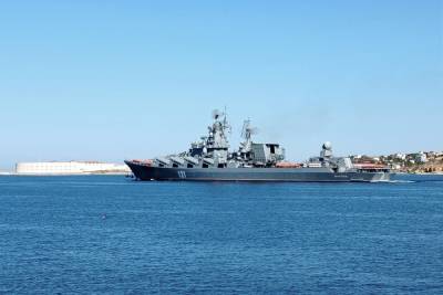 Учебный бой с участием флагмана ЧФ прошел в Черном море