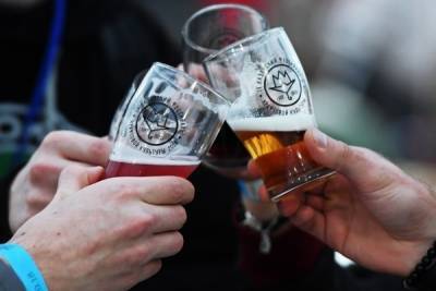 Производители предупредили о росте цен на пиво в России из-за пожаров в Турции