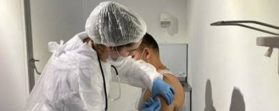 Иммунолог Крючков рассказал о допустимости единовременной прививки от гриппа и COVID-19