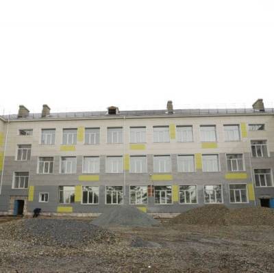 Власти рассказали о ходе ремонта кузбасской школы