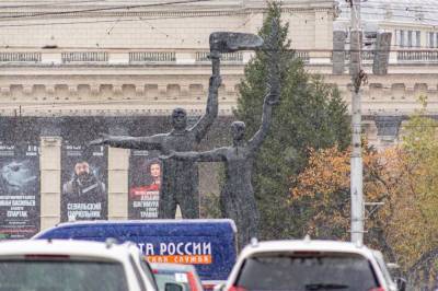 Адская непогода надвигается на Новосибирск: синоптики предупредили о заморозках и ураганном ветре 13 октября