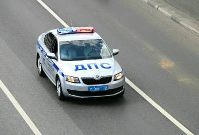 В Петербурге попытка скрыться от полиции для водителя каршеринга закончилась ДТП