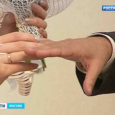 Три дворца бракосочетания будут работать в Москве в новогодние праздники
