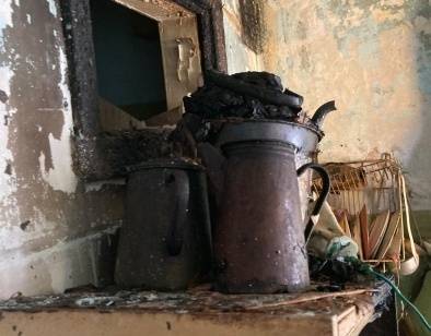 СК проводит проверку из-за хлопка газа в поселке Юганец в Володарском районе