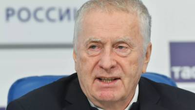 Жириновский заявил об 11 заболевших COVID-19 депутатах Госдумы нового созыва