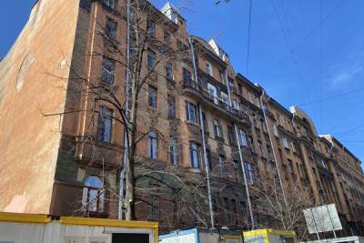 В пожаре в Доме Чубакова на набережной Карповки нашли состав уголовного дела