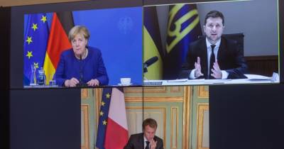 Зеленский обсудил с Меркель и Макроном подготовку к Нормандскому саммиту