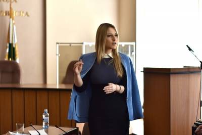 Депутат от Челябинской области заняла пост зампреда комитета ГД по просвещению