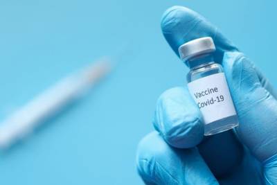 Почти 50 тысяч доз вакцины «Спутник V» поступило в Петербург