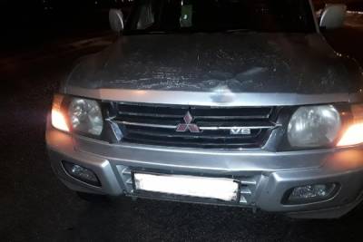 Под Белгородом 21-летняя девушка на зебре попала под колеса внедорожника