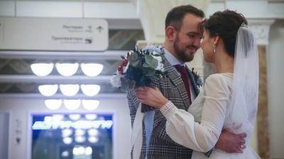 Названы популярные даты для свадеб москвичей в октябре‑ноябре