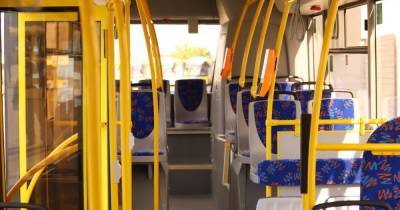 Киев разорвал договоры с перевозчиками 21 автобусного маршрута: более 170 транспортных средств снимут с рейса