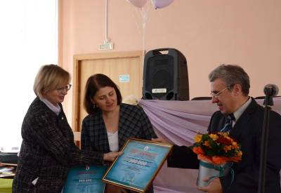 «Дорогобуж» наградил учителей года Дорогобужского района