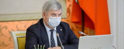 По поручению губернатора в две больницы Воронежа доставили концентраторы кислорода