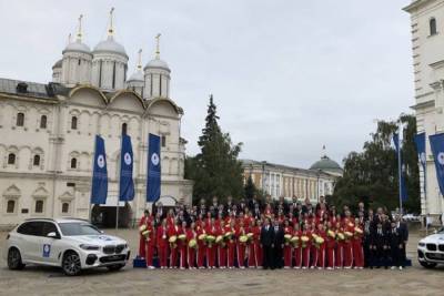 Автомобили для российских олимпийцев. ФОТО