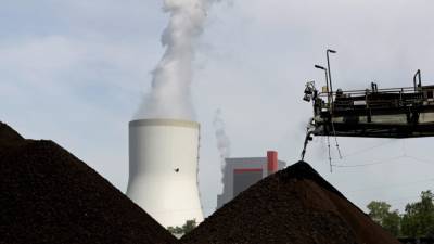 Потребители в ЕС рассматривают возможность временно перейти на уголь