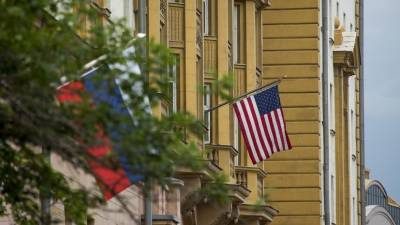 Диппредставительства России в США продолжают выдавать визы в полном объёме