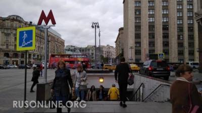 Кавказцы снова пристали к девушкам в метро. Пассажиры дали отпор всем вагоном (видео)