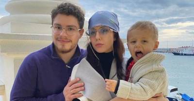 Сын Бориса Немцова с женой попали в больницу с коронавирусом