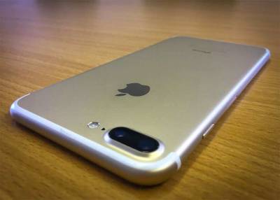 Apple призвала владельцев iPhone срочно обновить iOS