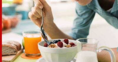 Названы семь продуктов на завтрак для снижения веса