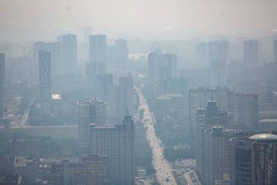 На Среднем Урале в третий раз за октябрь объявлено об опасности из-за грязного воздуха