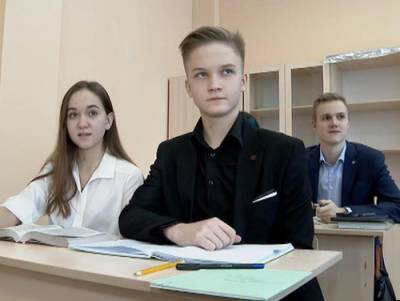 Удаленки не будет: в Москве начинается тестирование школьников