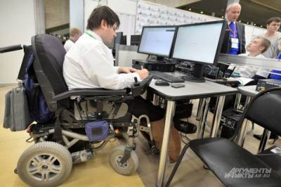 В Хабаровском крае людям с инвалидностью помогают найти работу