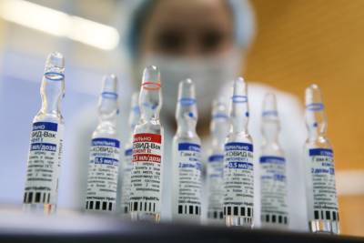 В Северной Осетии вводят обязательную вакцинацию от ковида для ряда категорий работников
