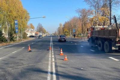 Пешеход попал под колеса автомобиля в Пскове