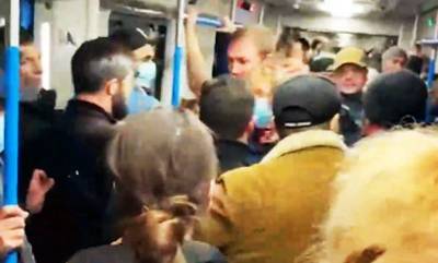 В московском метро кавказцы снова чуть не избили парня, заступившегося за девушку. Пассажиры встали стеной