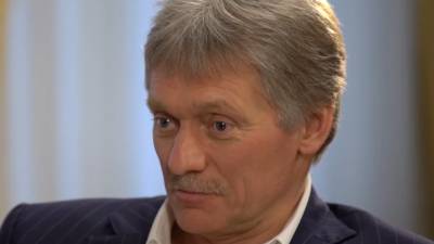 Песков назвал политизированными новые обвинения против Медведчука