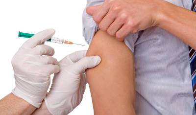 В Краснодарском крае ввели обязательную вакцинацию для чиновников и студентов