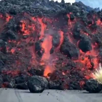 Лава от вулкана на острове Пальма разрушили почти 1,5 тыс зданий