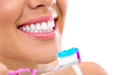 Как чистить зубы правильно? Советы стоматолога, которые обеспечат вам красивую улыбку