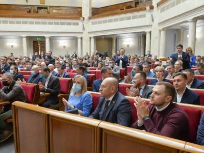 Стефанчук заявил, что Рада намерена рассмотреть проект госбюджета на 2022 год в первом чтении на следующей неделе