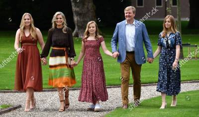 В Нидерландах монархам позволили вступать в однополые браки