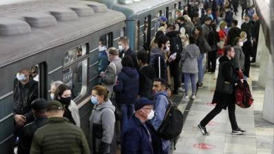 Стали известны подробности драки в московском метро, где пассажиры заступились за девушку