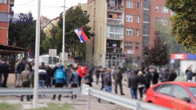 На севере Косово произошли столкновения между сербами и албанской полицией