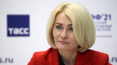 Абрамченко заявила о необходимости подготовки к климатической миграции в России