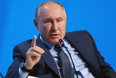 Путин назвал бессмысленным запрет атомной энергии в странах Европы