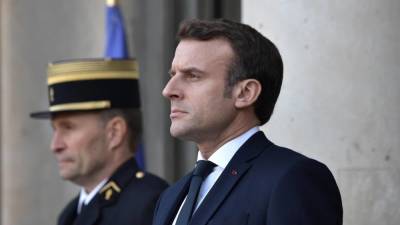 Большинство французов поставили неудовлетворительную оценку политике Макрона