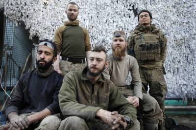 Минюст США ведет расследование преступлений семи американцев-карателей на Донбассе